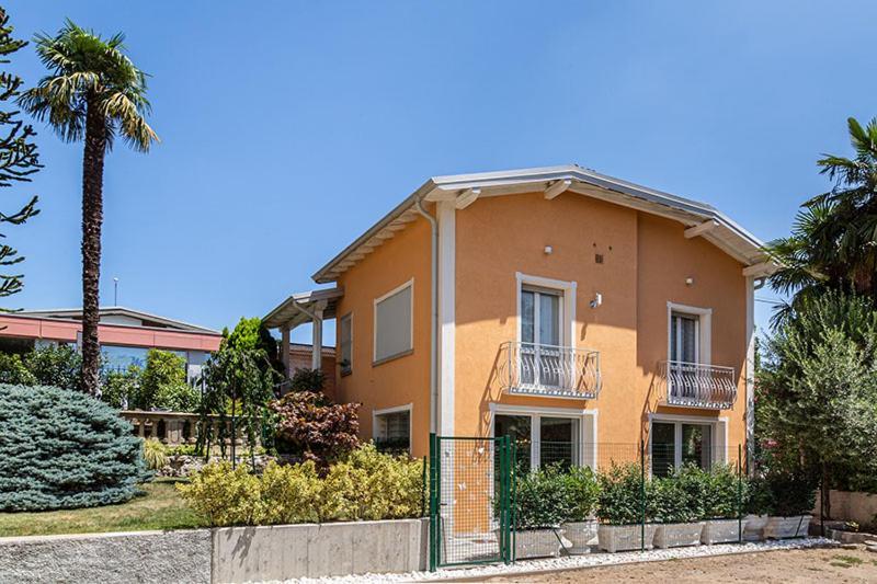 Ghe Sem Morazzone B&B Gazzada エクステリア 写真
