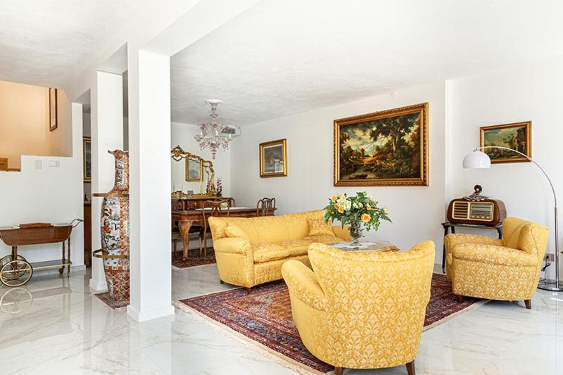 Ghe Sem Morazzone B&B Gazzada エクステリア 写真